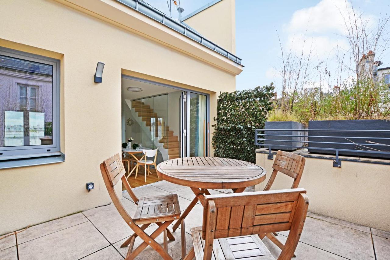 דירות פריז Exceptional Triplex With Terrace - Montmartre מראה חיצוני תמונה