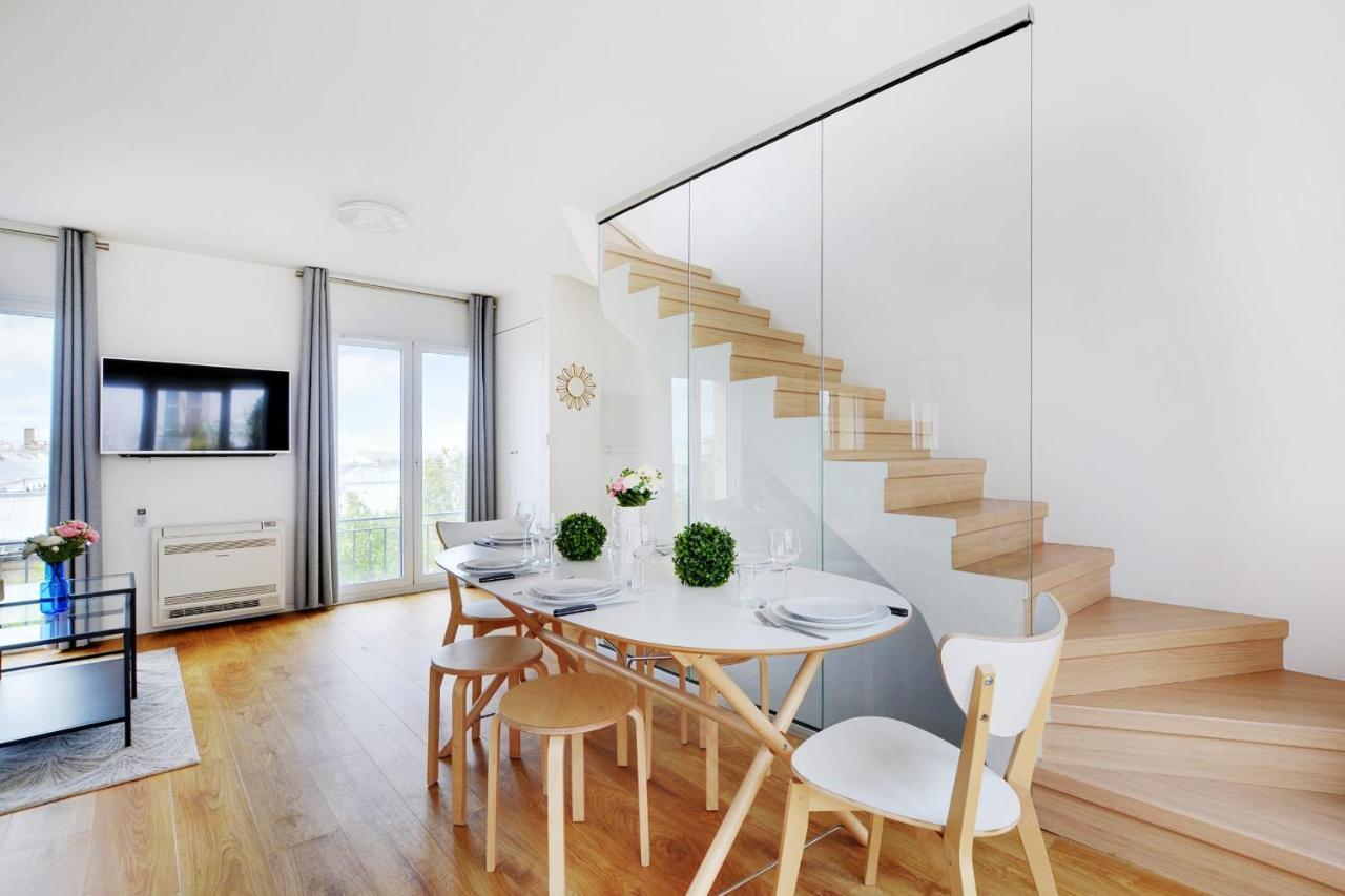 דירות פריז Exceptional Triplex With Terrace - Montmartre מראה חיצוני תמונה