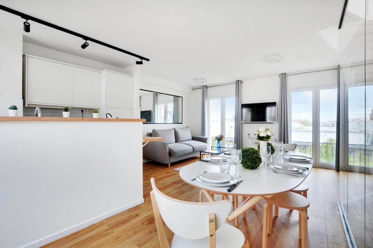 דירות פריז Exceptional Triplex With Terrace - Montmartre מראה חיצוני תמונה