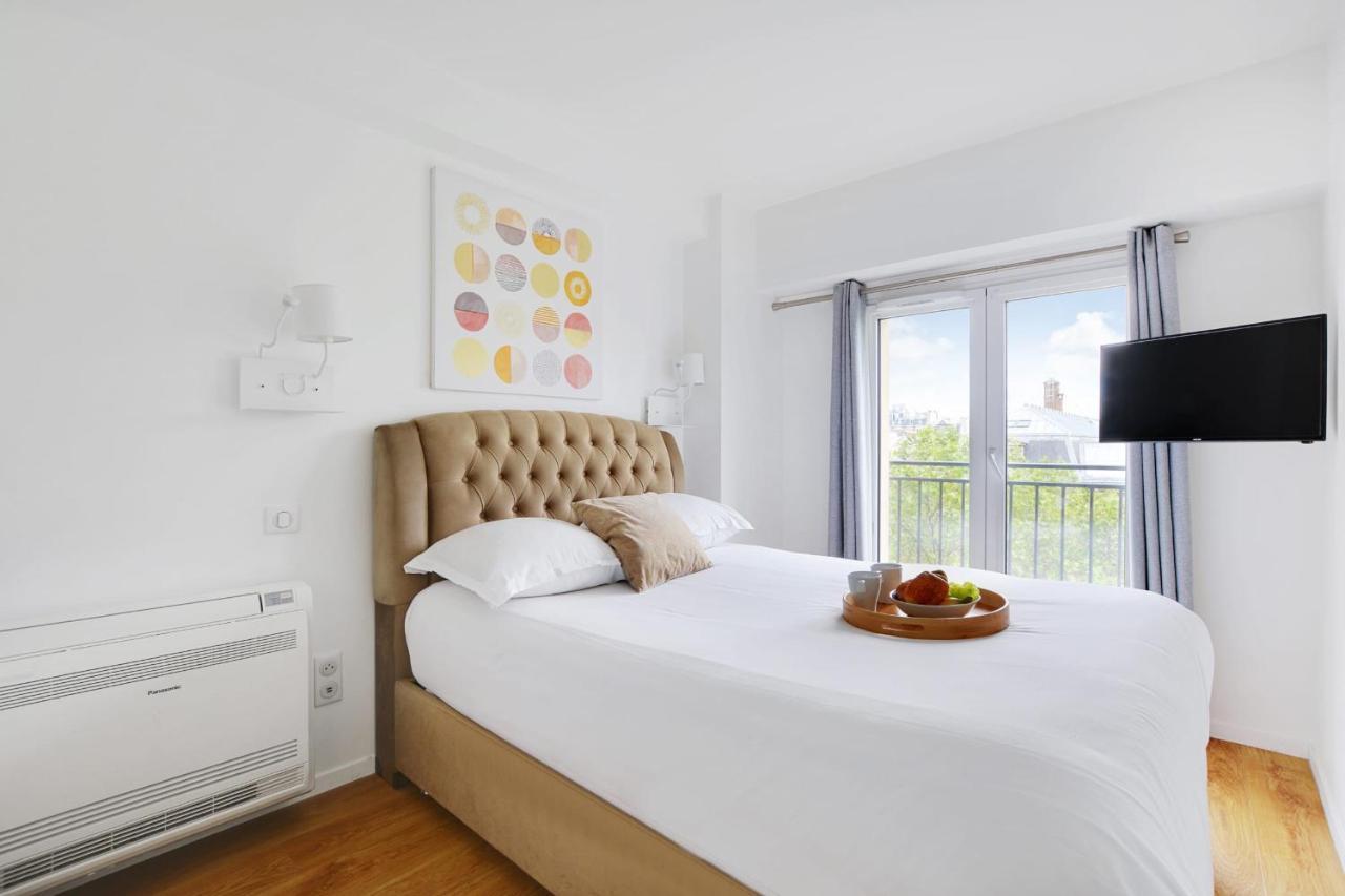 דירות פריז Exceptional Triplex With Terrace - Montmartre מראה חיצוני תמונה